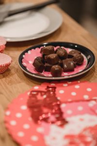 Vegan Chocolates For Valentines Day Caavakushi Vegan Search Engine