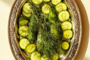 Cucumber & Dill Salad Vegan Recipe (Quick & Easy) Caavakushi
