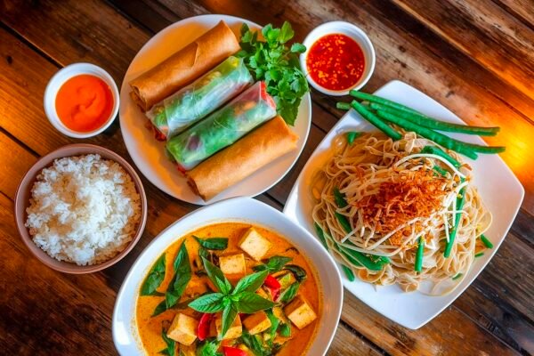Hidden Cost of Your Vegan Pho: Why This Restaurant’s Trademark Bullying Is The Opposite Of Compassion Caavakushi