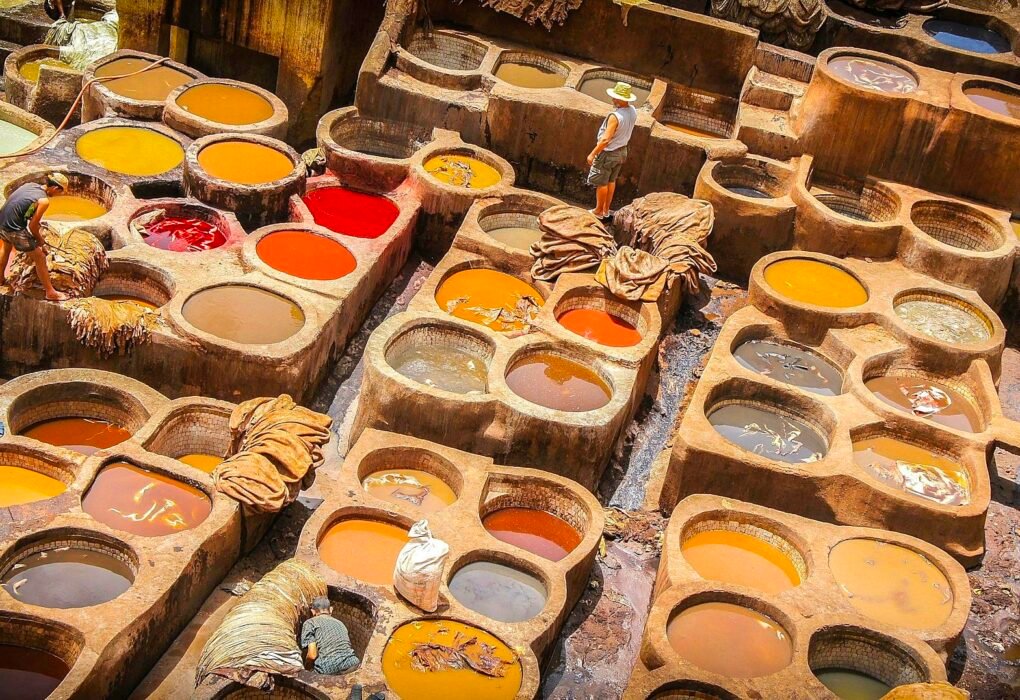 How Is Leather Made? (Chemicals Killing Employees & Locals) Caavakushi