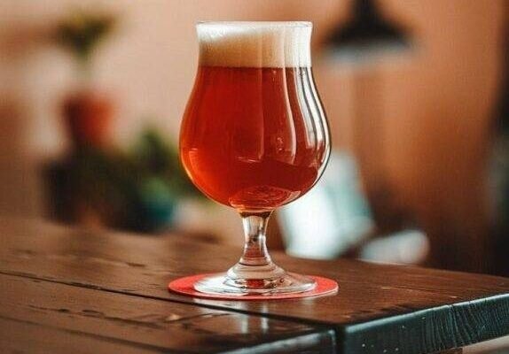 Gross Reason Your Friday Beers Aren't Actually Vegan! (Fish Guts) Caavakushi