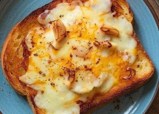 Vegan Saffron Cheese On Toast Recipe Caavakushi