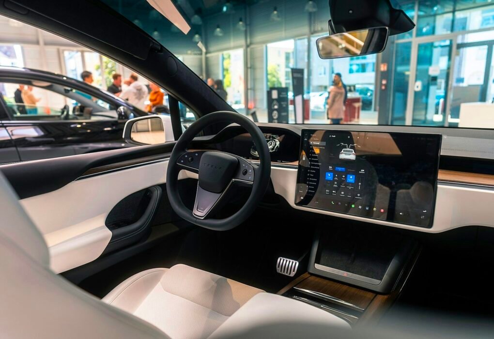 5 Car Brands With The Sexiest Vegan Car Interiors Caavakushi