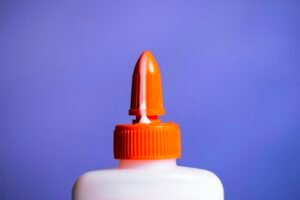 7 Best Vegan Glue Brands Caavakushi