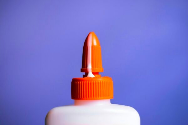 7 Best Vegan Glue Brands Caavakushi