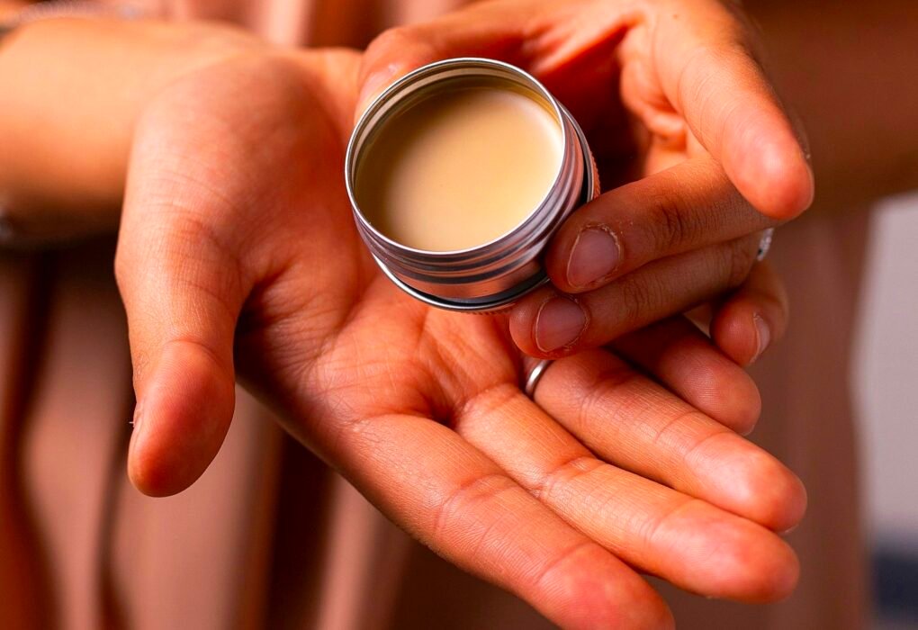 Cracked Heel Balm Recipe For Damaged  Sandpaper Feet (Vegan) Caavakushi