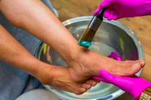 Peeling Foot Mask Vegan & Cruelty-Free DIY Homemade Recipe Caavakushi