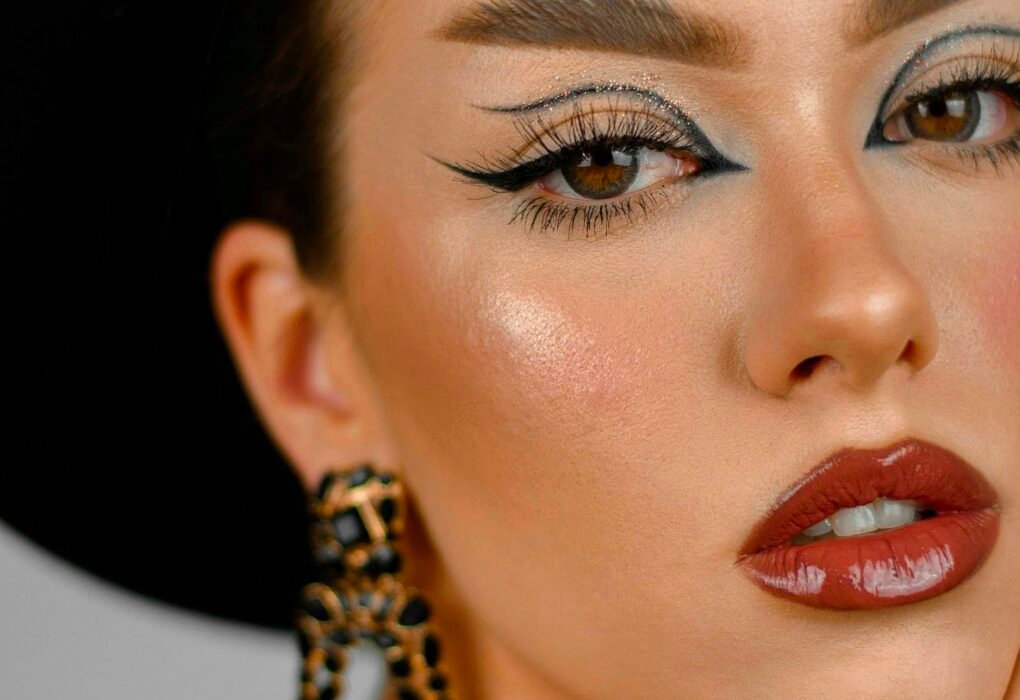 9 Best Vegan Cruelty-Free Winged Eyeliner Products Caavakushi