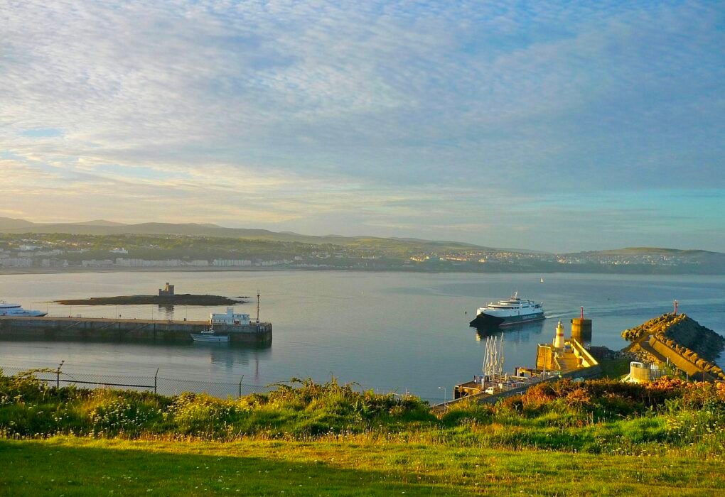 6 Best Vegan Restaurants Isle Of Man Has To Offer Caavakushi