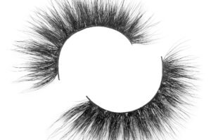 Mink Lashes: 6 Reasons Their Evil (Animal Cruelty, Disease & Greenhouse Gas Emissions) Caavakushi